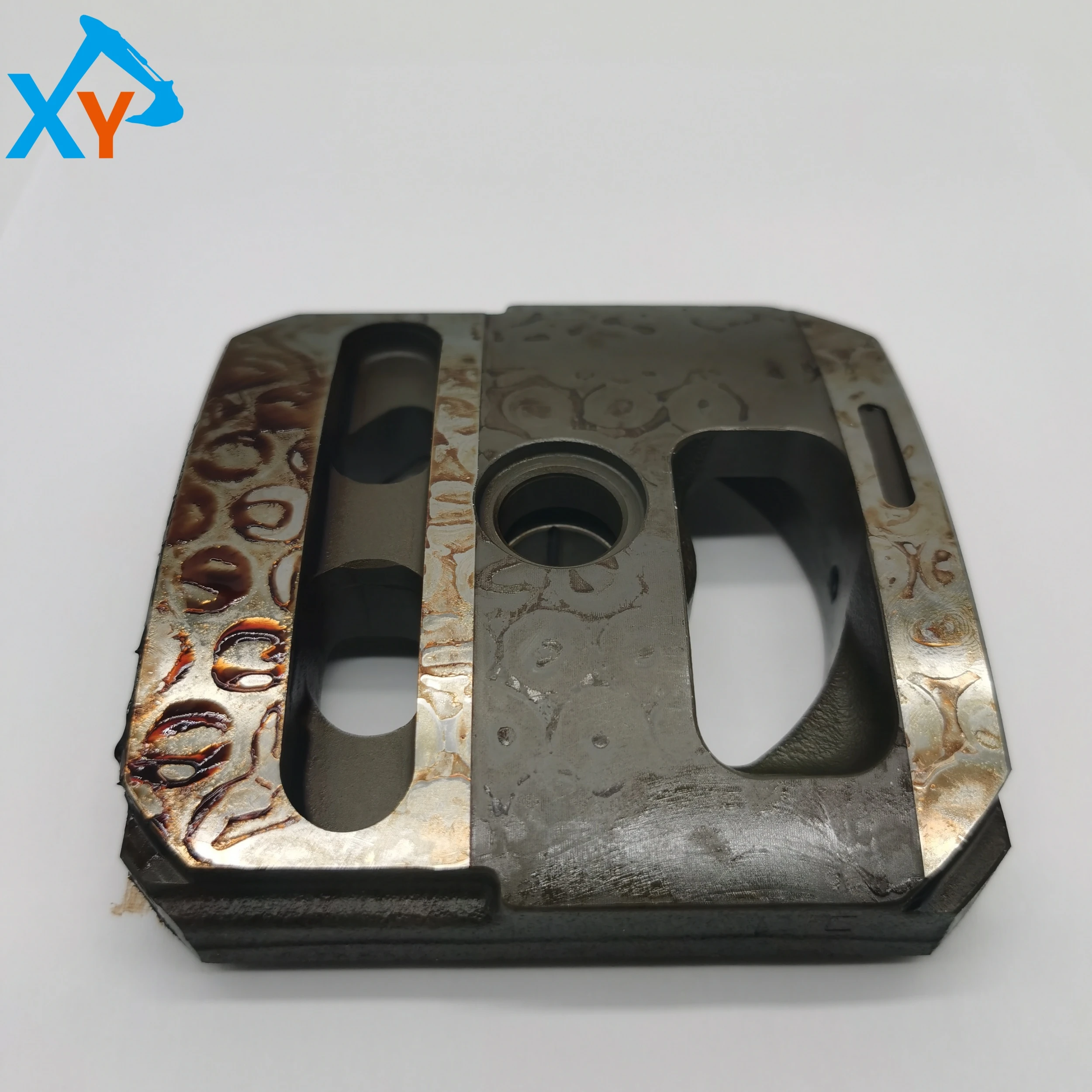 9749142 Excavator Hydraulic Main Pump Valve Plate for Hitachi ZX330-3