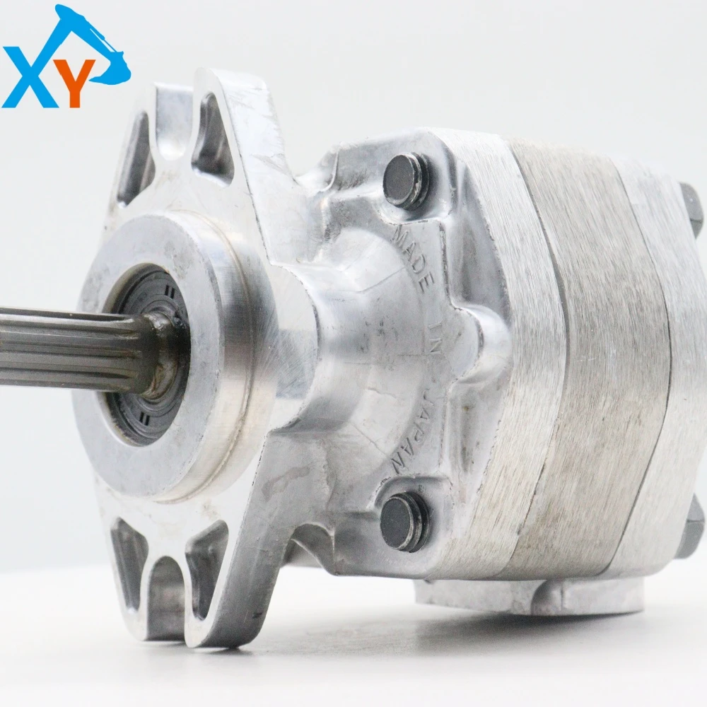 26757-17072 Original Loader Gear Pump for LX130-7