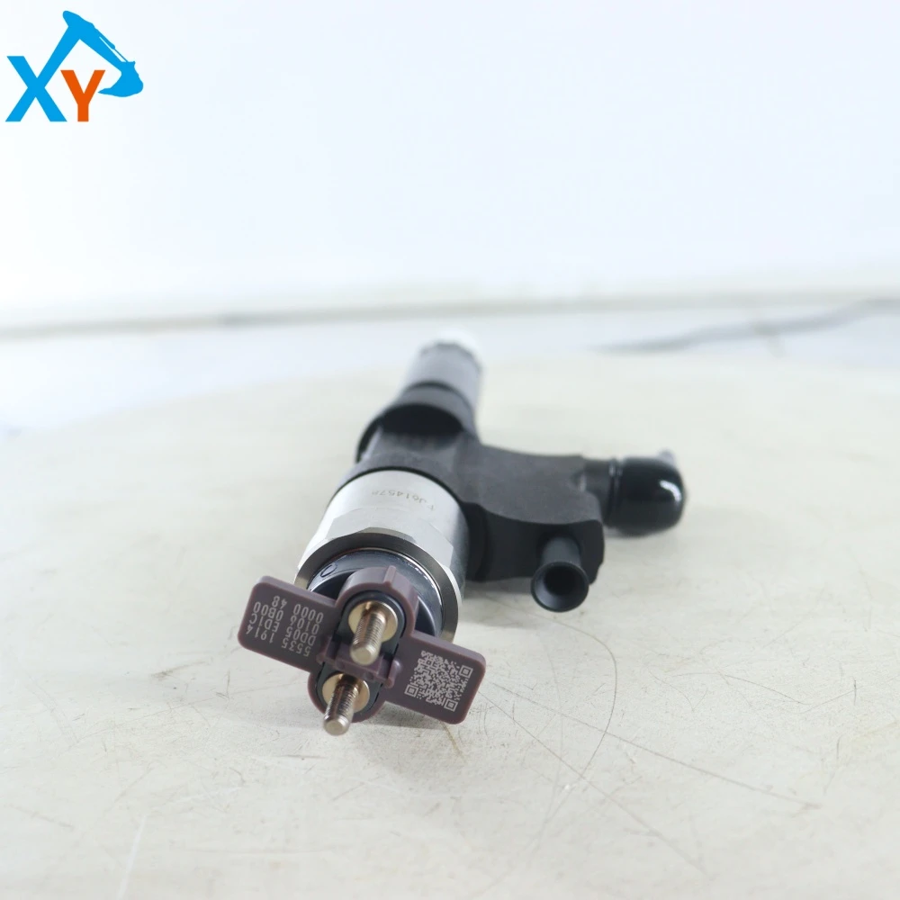 8982806971 Original Isuzu 4HK1 6HK1 Engine Fuel Injector for Engineering Excavator