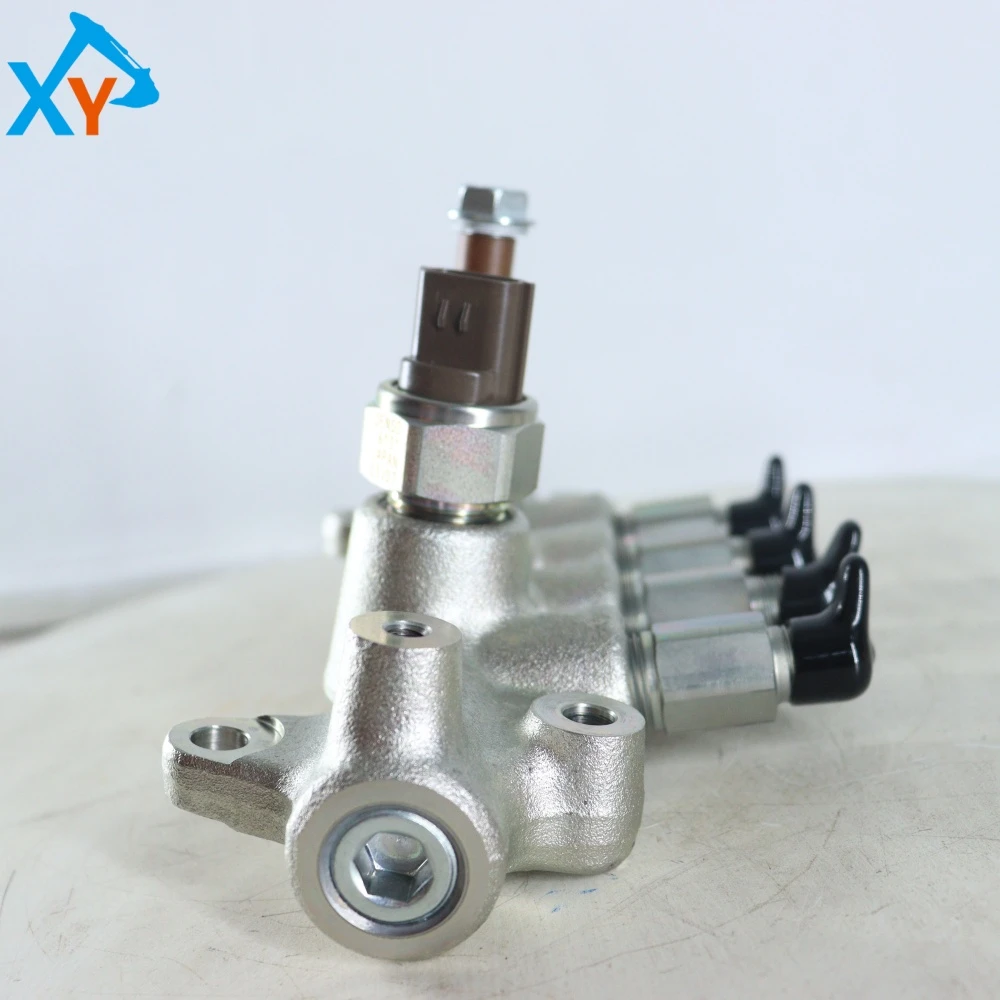 8973060634 Original Excavator Isuzu 4HK1 Engine High-pressure Oil Pump Common Rail