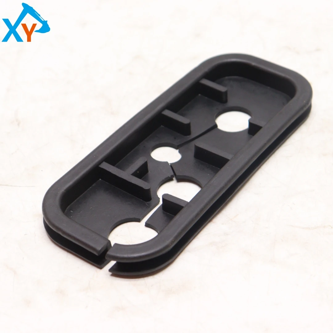 2044922 Original Excavator Air Conditioner Rubber Bushing for ZX120 ZX130 ZX160 ZX180 ZX200 ZX240